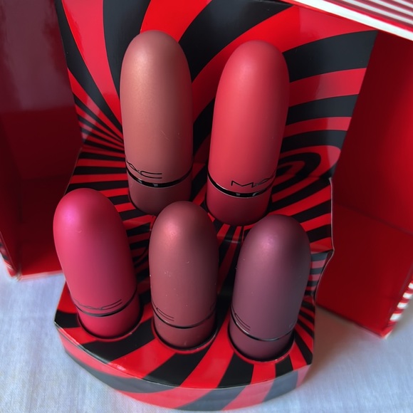 Mac Lipstick 5 piece Multi Color New - Picture 5 of 16